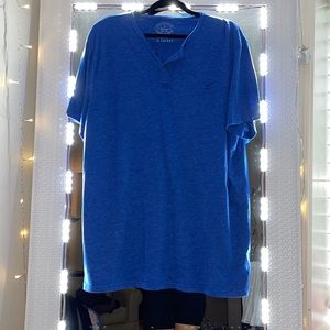 American Eagle 2 Botton Up Tee
